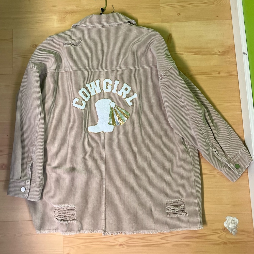 Beautiful oversized corduroy shacket